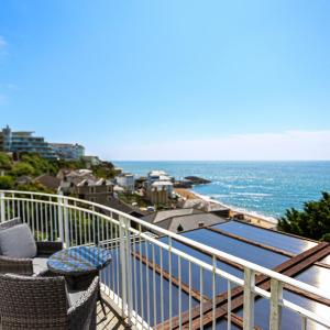 Deluxe Double Room with Balcony and Sea View