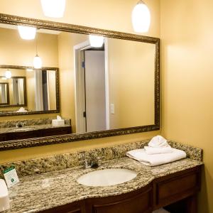 Double Room with Two Double Beds - Accessible/Non Smoking