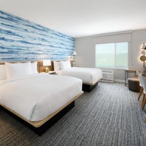 Studio Queen Suite with Two Queen Beds