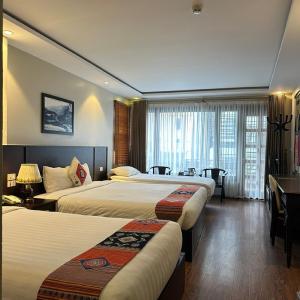 Triple Room with Balcony
