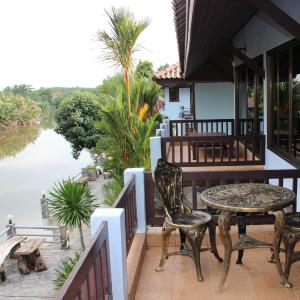Superior Double Room with Balcony