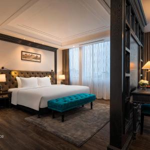 Suite with City View