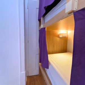 Bunk Bed in 6-Bed Mixed Dormitory Room