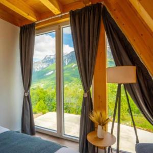 Double Room with Mountain View