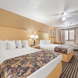 Queen Room with Two Queen Beds - Non-Smoking