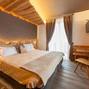 Standard Double or Twin Room with Balcony