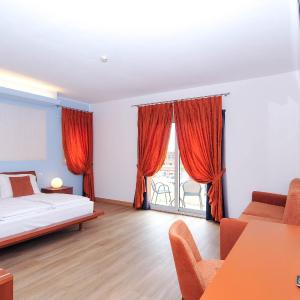 Deluxe Junior Suite