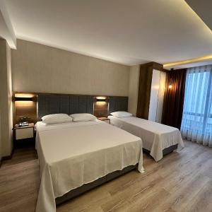 Luxury Triple Room