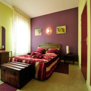 Standard Double Room with Shower
