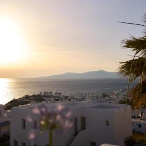 Mykonian Retreat with Sea View and Infinity Pool