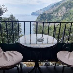 Classic Double Room with Balcony and Sea View