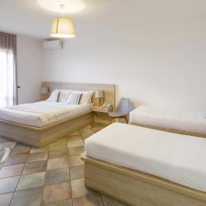 Quadruple Room with Sea View