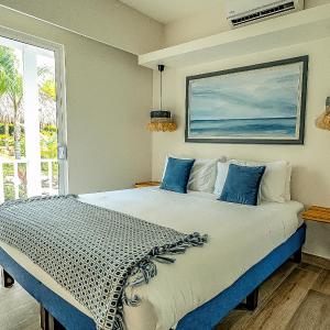 One-Bedroom Bungalow