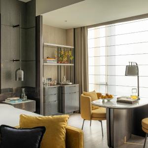 Premier Double Room with Canal View