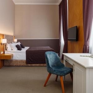 Junior Suite with Balcony