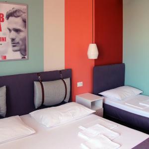 Standard Triple Room with Sea View