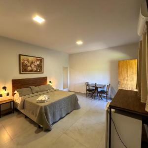 Deluxe Queen Suite