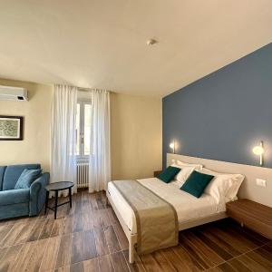 Deluxe Double Room with Extra Bed