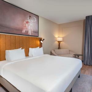 Premium Room with Port View