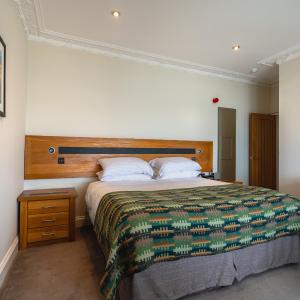 Deluxe Double Room with Bath