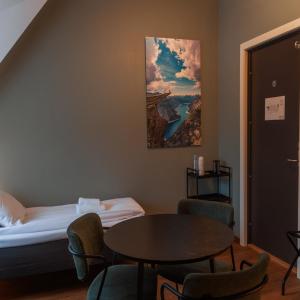 Basic Triple Room without Bathroom