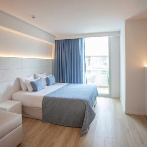 Premium Triple Room