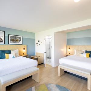 Standard Queen Room with Two Queen Beds