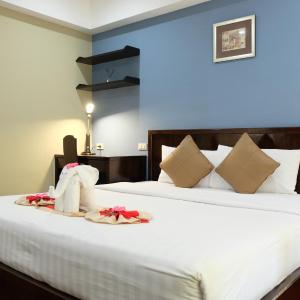 King Room with Balcony