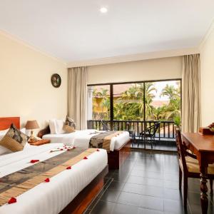Deluxe Family Suite