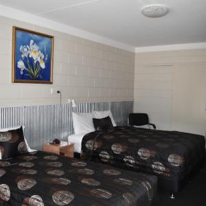 Basic Triple Room