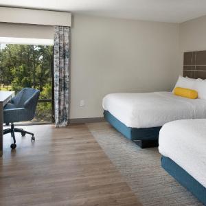Two Queen Suite with Sofa Bed Non-Smoking