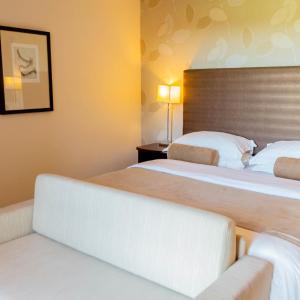 Grand Executive Room