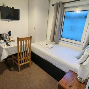 Single Room with Bath