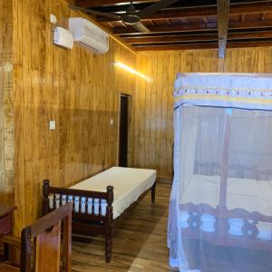 Deluxe Double or Twin Room with Lake View