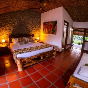 Quadruple Room with Private Bathroom