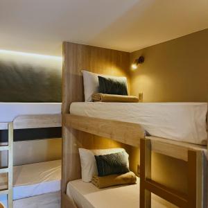 Mixed Dormitory Room