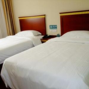 Twin Room with View