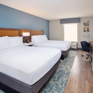Room with Two Queen Beds - Non-Smoking