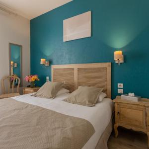 Standard Double Room with Air Conditioning
