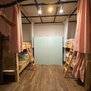 Bed in 4-Bed Mixed Dormitory Room