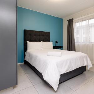 Three-Bedroom Standard Apartment