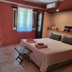 Triple Room with Private Bathroom
