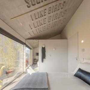 Double Room with Balcony and Garden View
