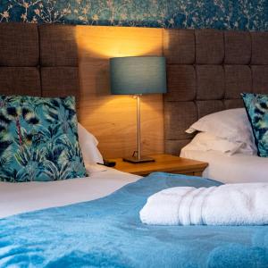 Twin/Double Room with Shower