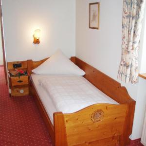 Budget Single Room