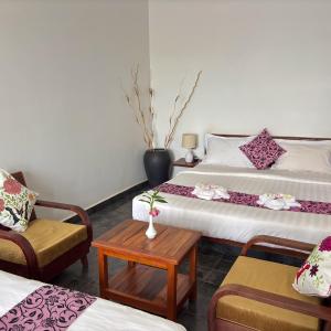 Large Twin Room