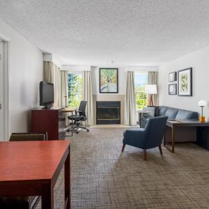 Two-Bedroom Suite with Fireplace