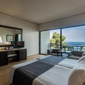 Superior Twin Room with Sea View