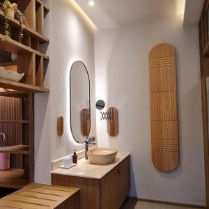 Junior Suite with Pool View