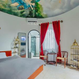 Deluxe Double Room (2 Adults + 1 Child)